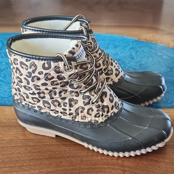 Magellan Outdoors Women's Leopard Print Duck Boots - Black and Leopard - Picture 5 of 7